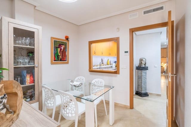 2 makuuhuone Huoneisto myytävänä paikassa Puerto Deportivo, Torrevieja - 159 000 € (Ref: 9598163)