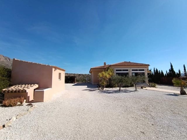 Chalet de 3 habitaciones en Macisvenda, Abanilla en venta con piscina - 360.000 € (Ref: 9643690)