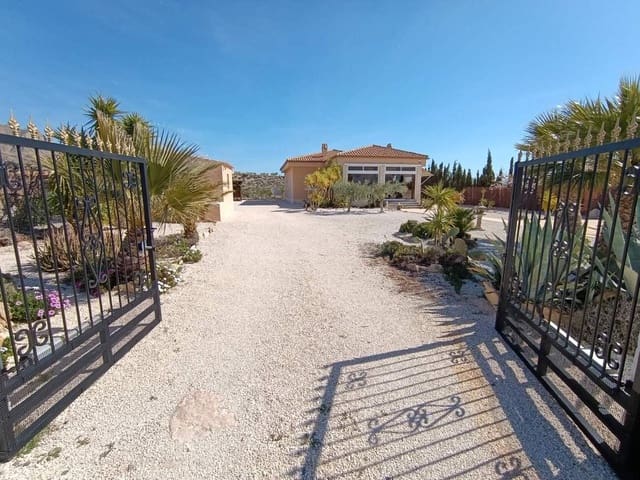 Chalet de 3 habitaciones en Macisvenda, Abanilla en venta con piscina - 360.000 € (Ref: 9643690)