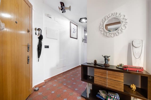 3 bedroom Penthouse for sale in Pilar de la Horadada ciudad, Pilar de la Horadada with garage - € 219,969 (Ref: 9658079)