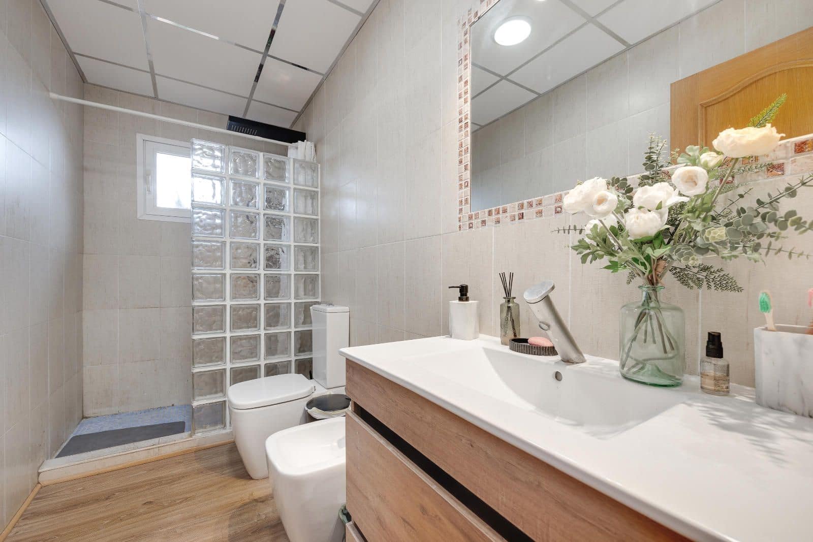 3 bedroom Penthouse for sale in Pilar de la Horadada with garage - € 219,969 (Ref: 9658079)