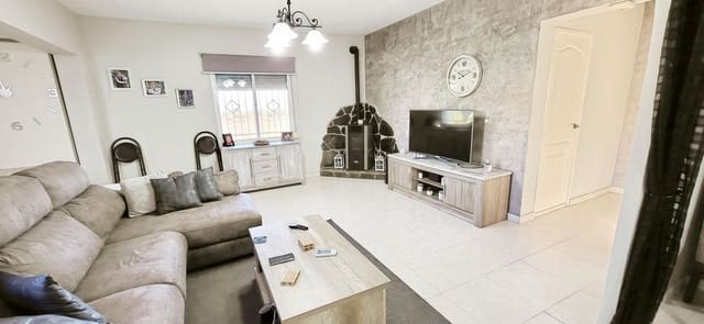 3 makuuhuone Omakotitalo myytävänä paikassa Casas del Senor, Monóvar / Monóver mukana uima-altaan - 135 000 € (Ref: 9658082)