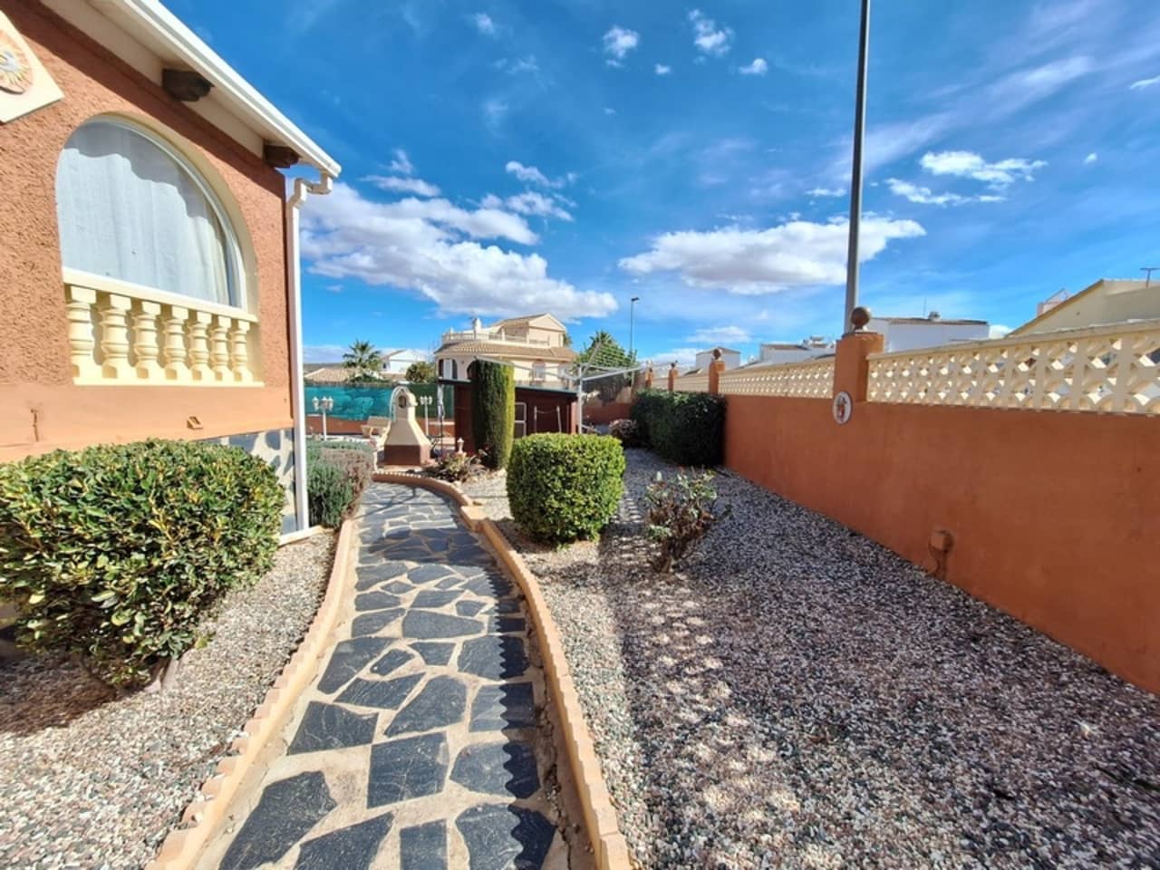 3 soverom Villa til salgs i Camposol med svømmebasseng garasje - € 210 000 (Ref: 9658084)