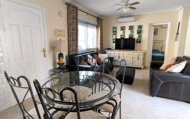 2 slaapkamer Villa te koop in Ciudad Quesada, Rojales met zwembad - € 195.000 (Ref: 9685664)