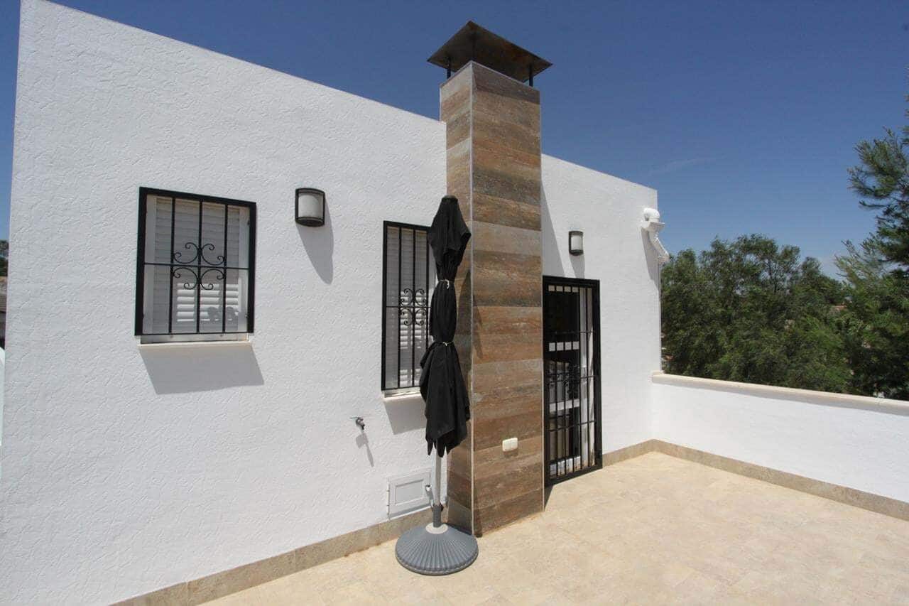 2 soveværelse Villa til salg i Fortuna med swimmingpool garage - € 179.000 (Ref: 9709237)