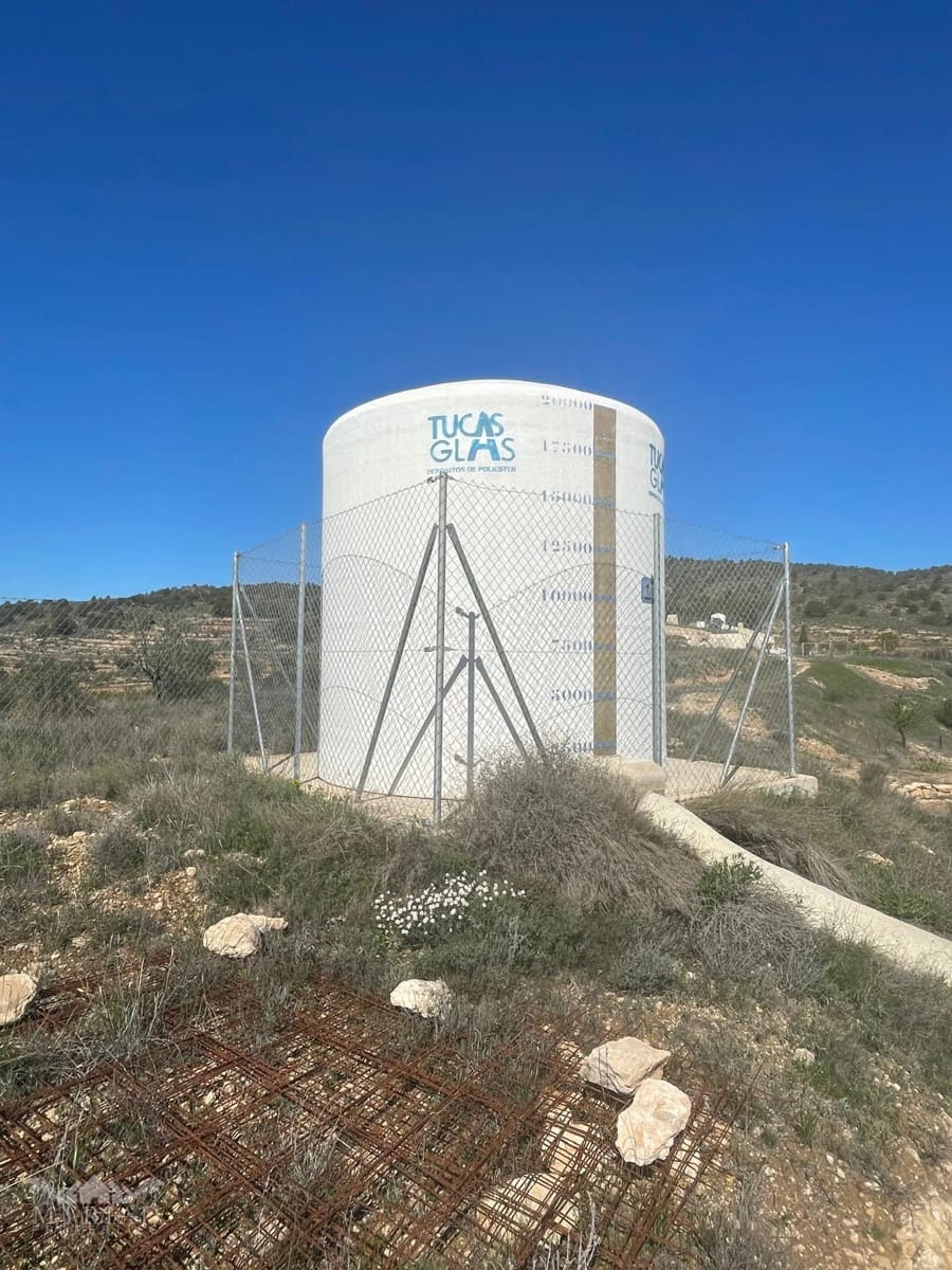 3 bedroom Finca/Country House for sale in Pinoso - € 135,995 (Ref: 9731727)