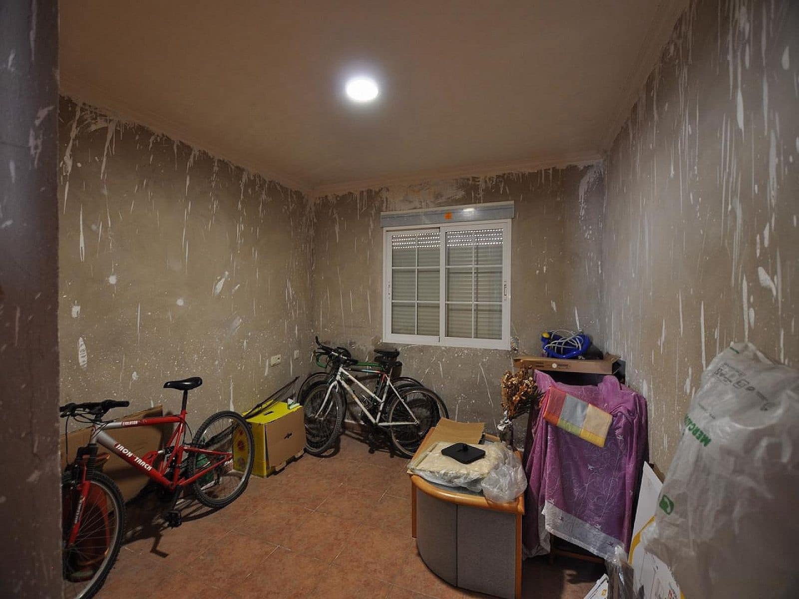 8 bedroom Villa for sale in Sax with pool garage - € 499,950 (Ref: 9731728)