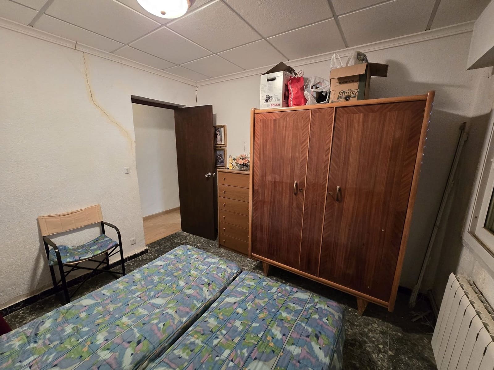 7 bedroom Villa for sale in Villena with pool - € 149,995 (Ref: 9741466)