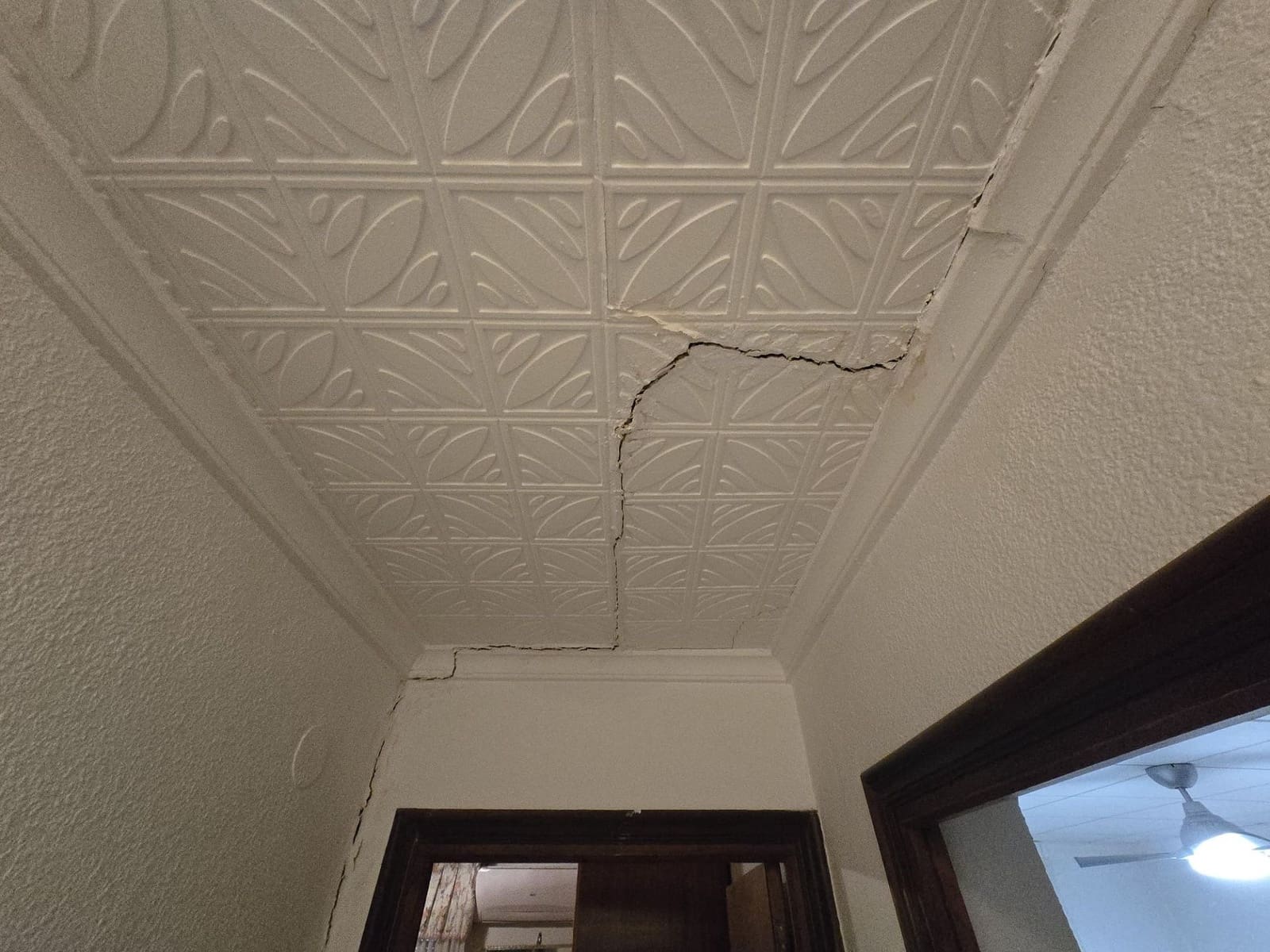 7 bedroom Villa for sale in Villena with pool - € 149,995 (Ref: 9741466)