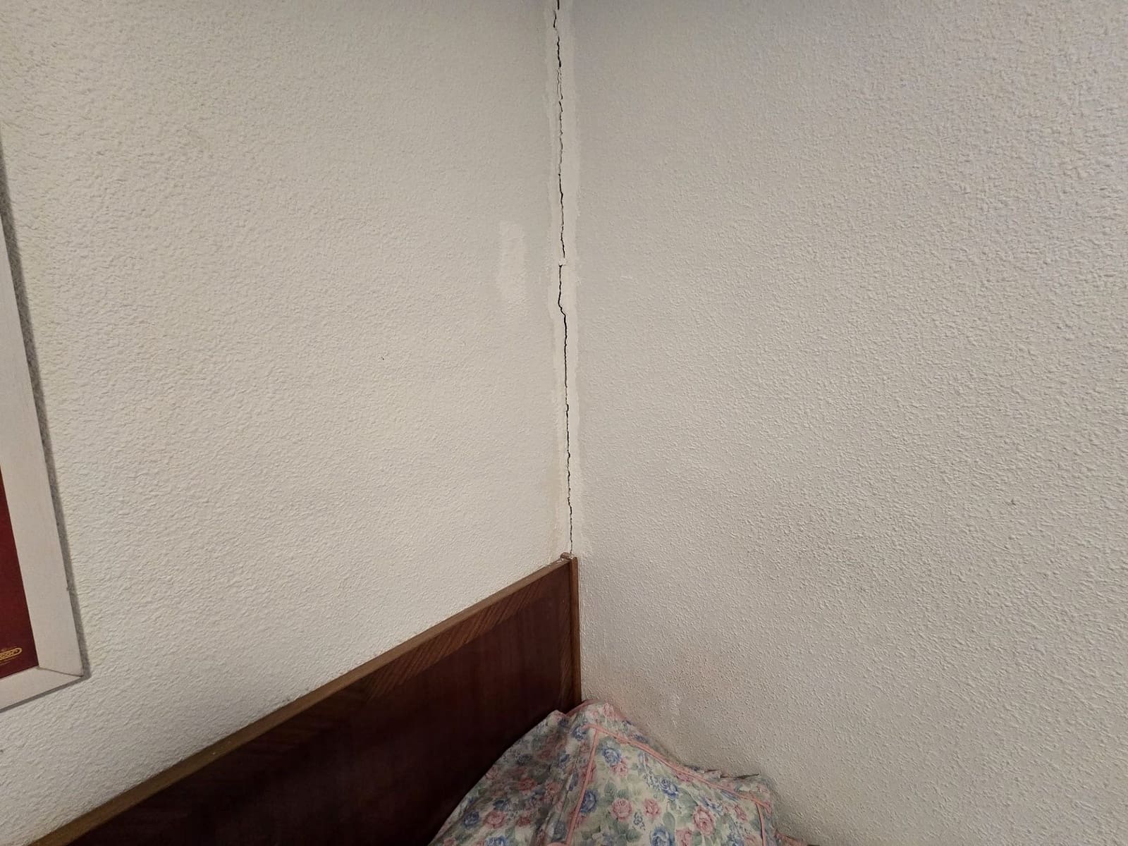 7 bedroom Villa for sale in Villena with pool - € 149,995 (Ref: 9741466)