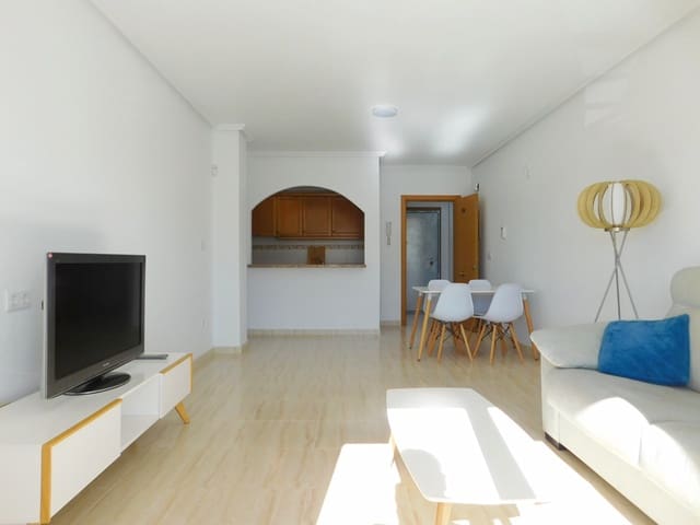 Apartamento de 2 habitaciones en San Miguel de Salinas en venta con piscina - 125.000 € (Ref: 9746808)