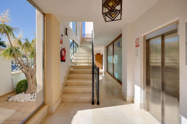 2 chambre Appartement à vendre à Los Secanos, Guardamar del Segura avec piscine garage - 249 969 € (Ref: 9758221)