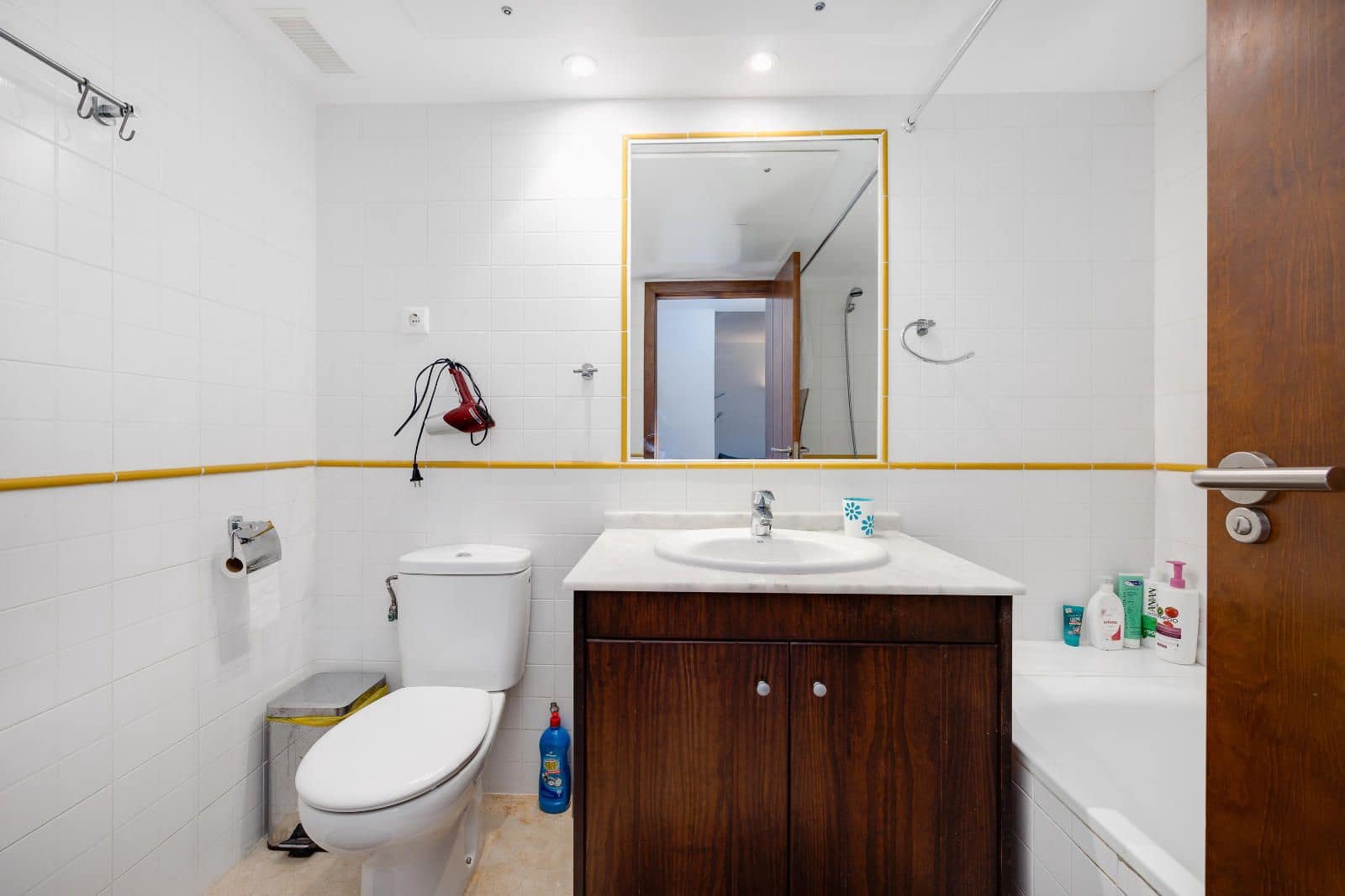 2 soveværelse Lejlighed til salg i Torrevieja med swimmingpool garage - € 239.969 (Ref: 9764867)