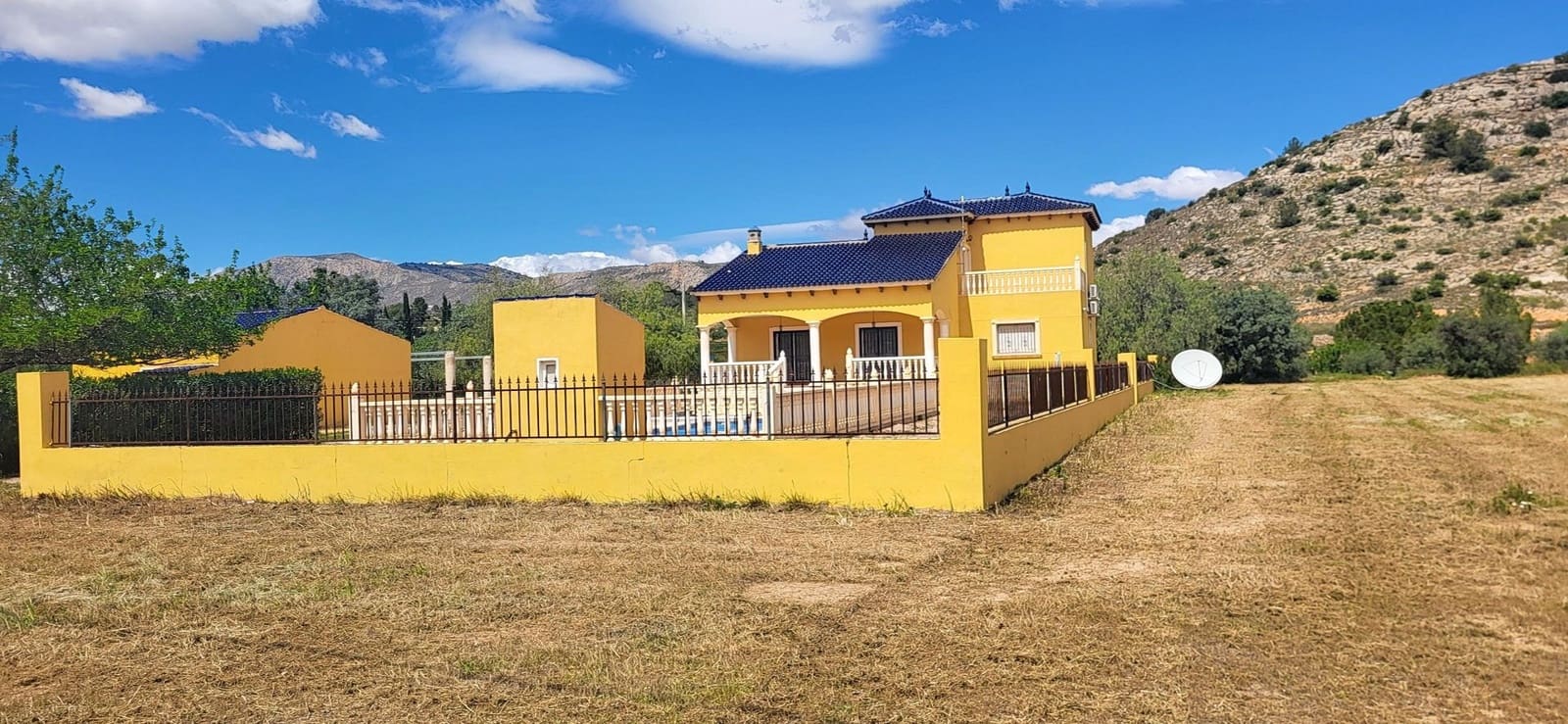 4 camera da letto Villa in vendita in La Romana con piscina garage - 345.000 € (Rif: 9778948)