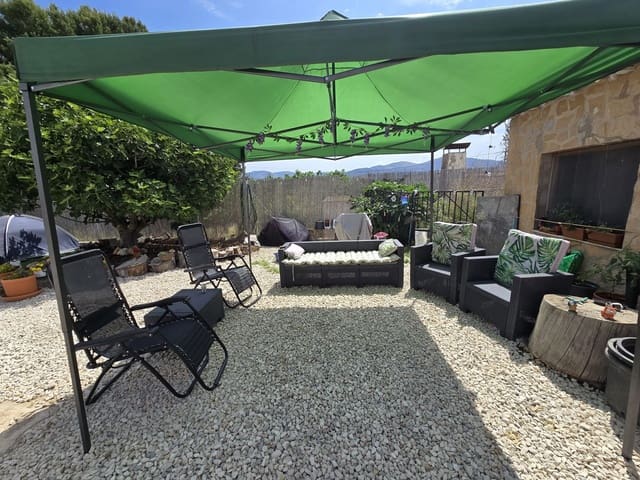 6 soveværelse Villa til salg i Sax med swimmingpool - € 275.000 (Ref: 9790021)