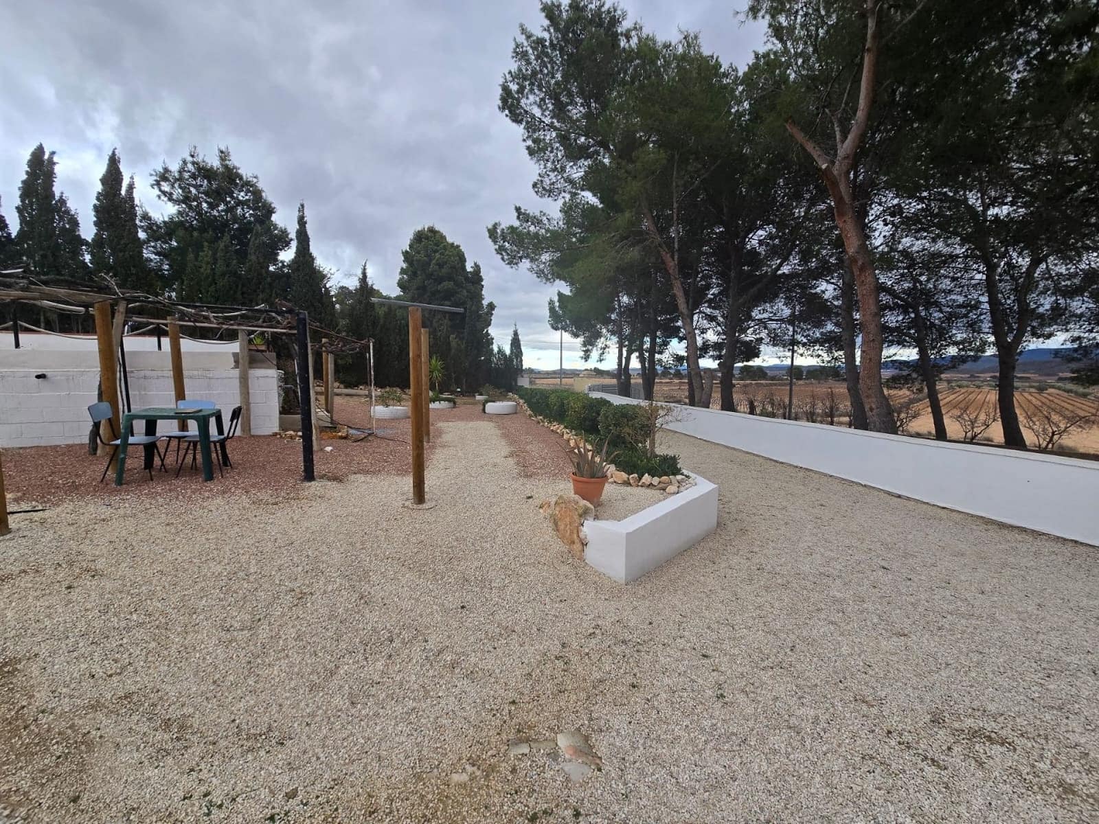 4 soveværelse Finca/Landehus til salg i Yecla med swimmingpool garage - € 185.000 (Ref: 9795675)