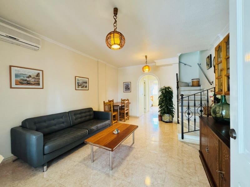 3 chambre Appartement à vendre à Torrevieja avec piscine - 189 000 € (Ref: 9795676)