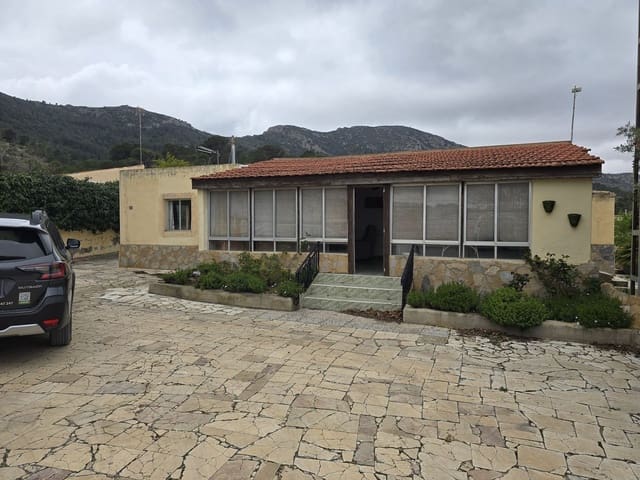 2 slaapkamer Villa te koop in La Romana met garage - € 125.000 (Ref: 9803791)