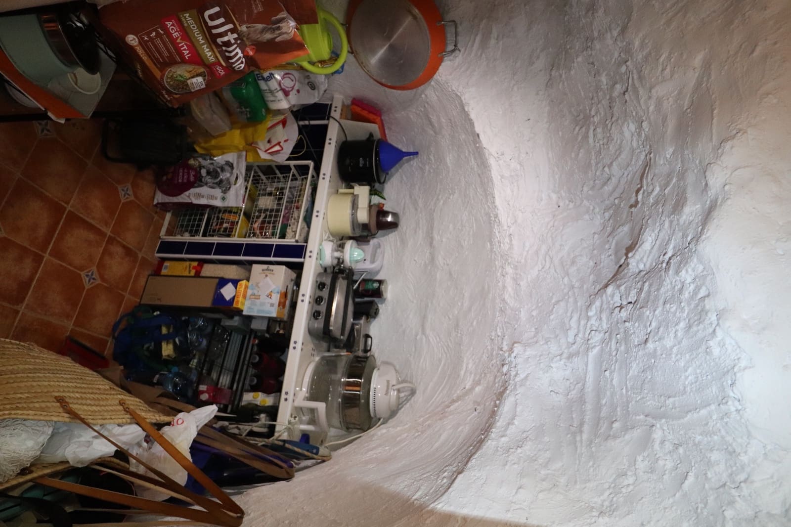 5 makuuhuone Maalaistalo myytävänä paikassa Hondon de las Nieves mukana uima-altaan 
autotalli - 399 500 € (Ref: 9805885)