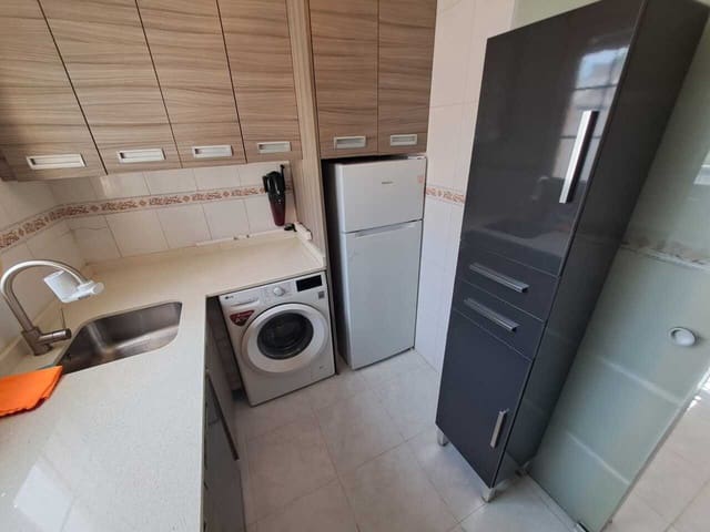 2 Zimmer Villa zu verkaufen in Los Balcones mit Pool Garage - 199.000 € (Ref: 9810961)