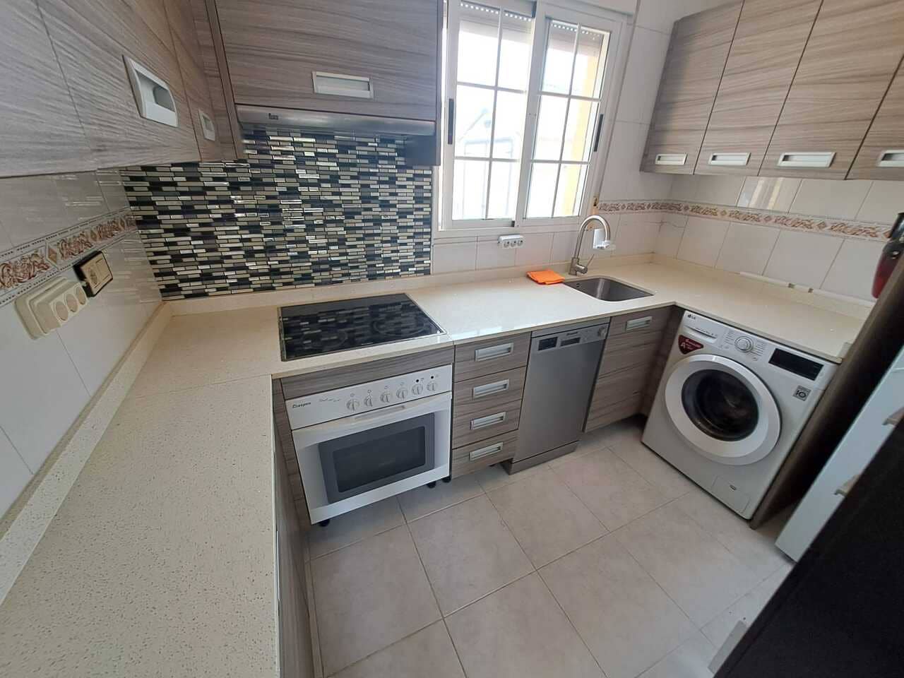 2 Zimmer Villa zu verkaufen in Los Balcones mit Pool Garage - 199.000 € (Ref: 9810961)