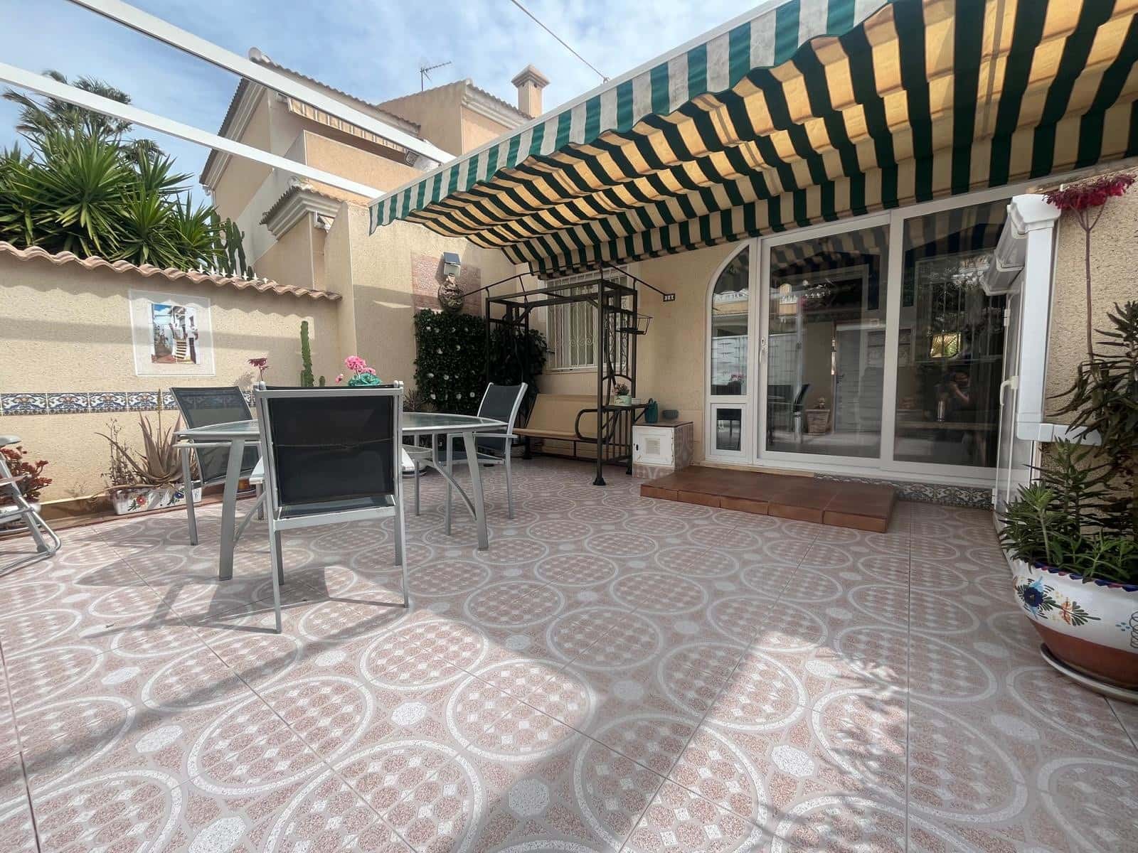 2 quarto Casa em Banda para venda em Ciudad Quesada com piscina - 189 995 € (Ref: 9810964)