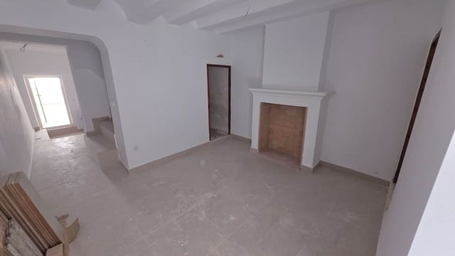 3 Zimmer Haus zu verkaufen in Pinoso - 135.000 € (Ref: 9814120)
