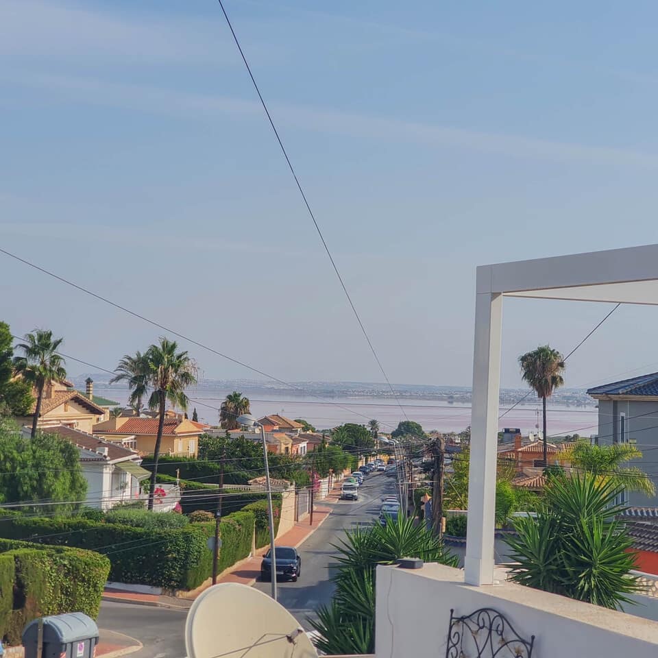 3 slaapkamer Huis te koop in Torrevieja - € 179.000 (Ref: 9816659)