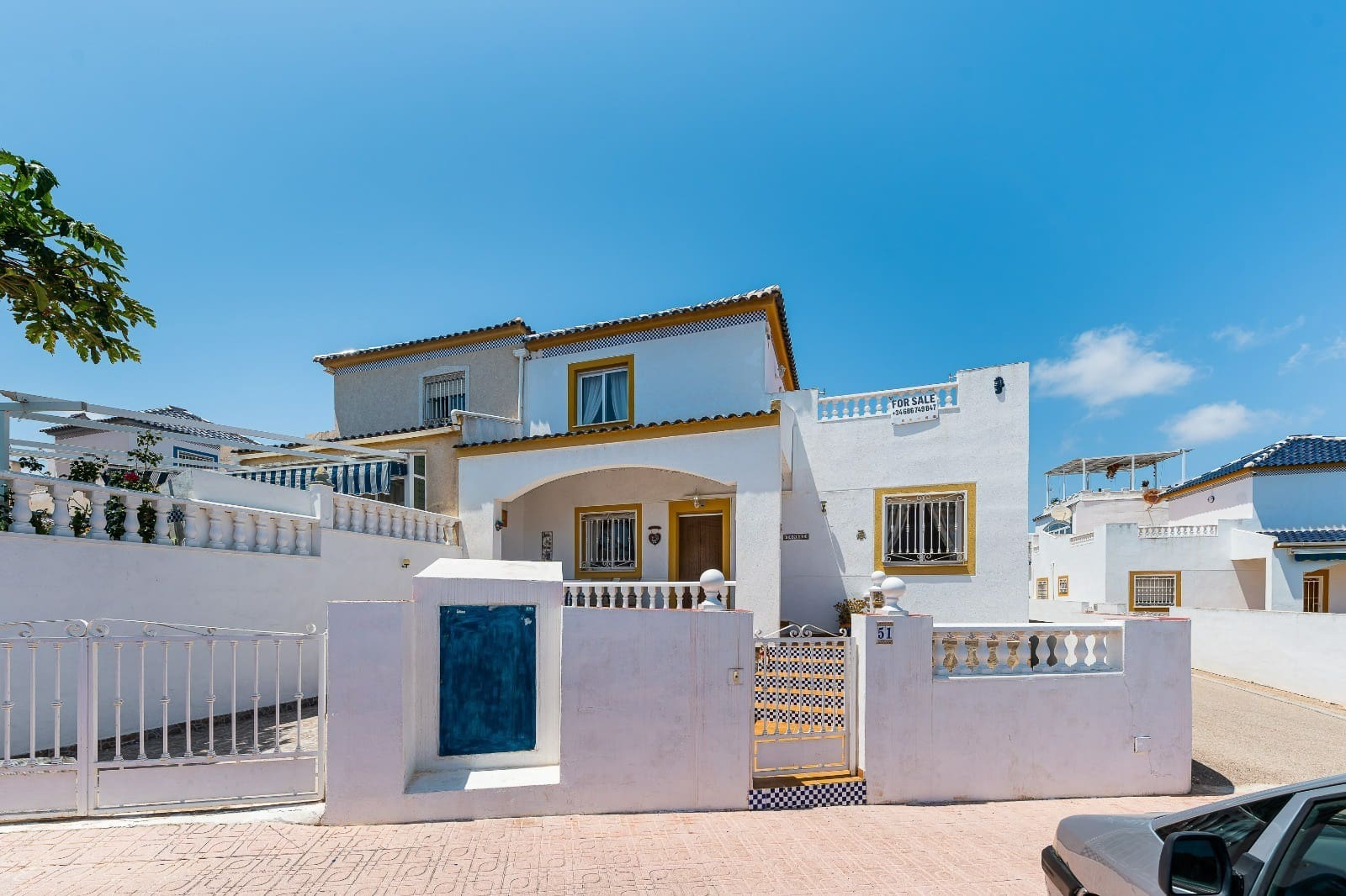 3 soveværelse Byhus til salg i Torrevieja med swimmingpool garage - € 225.000 (Ref: 9816659)