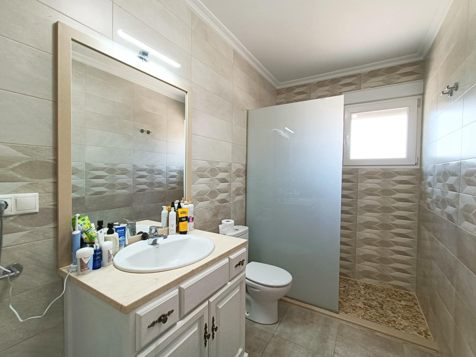 4 bedroom Villa for sale in Pinoso - € 420,000 (Ref: 9819511)
