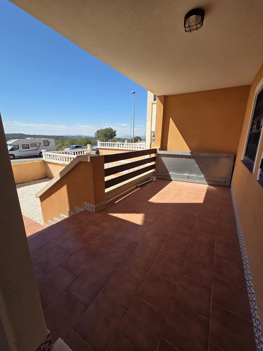 2 sovrum Bungalow till salu i Orihuela Costa med pool - 159 000 € (Ref: 9821736)
