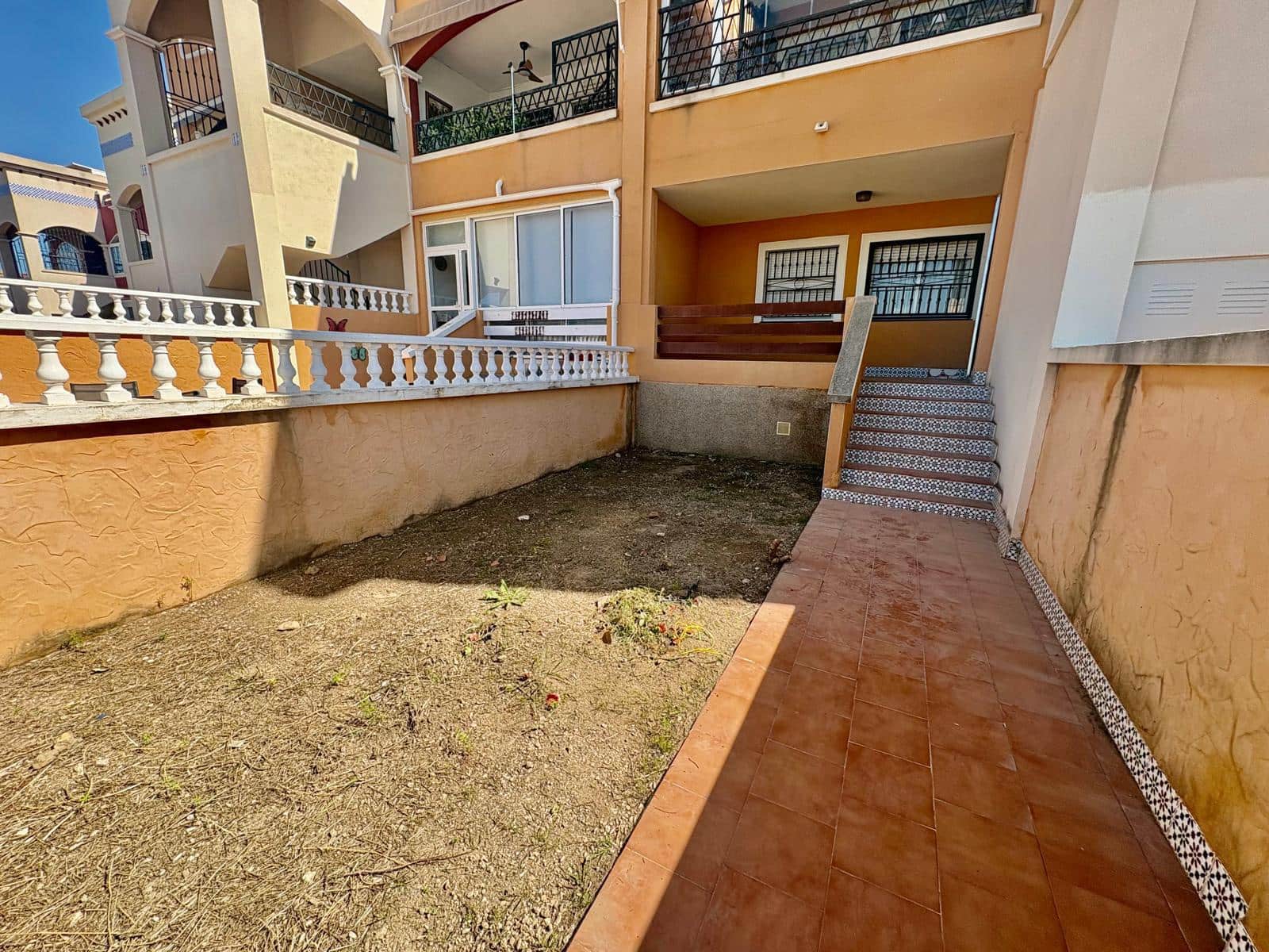 2 sovrum Bungalow till salu i Orihuela Costa med pool - 159 000 € (Ref: 9821736)