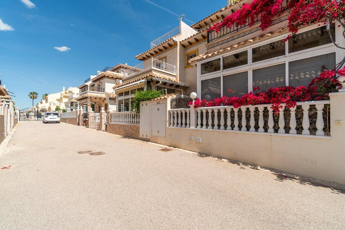 2 camera da letto Casa in vendita in Orihuela Costa con piscina - 215.000 € (Rif: 9828062)