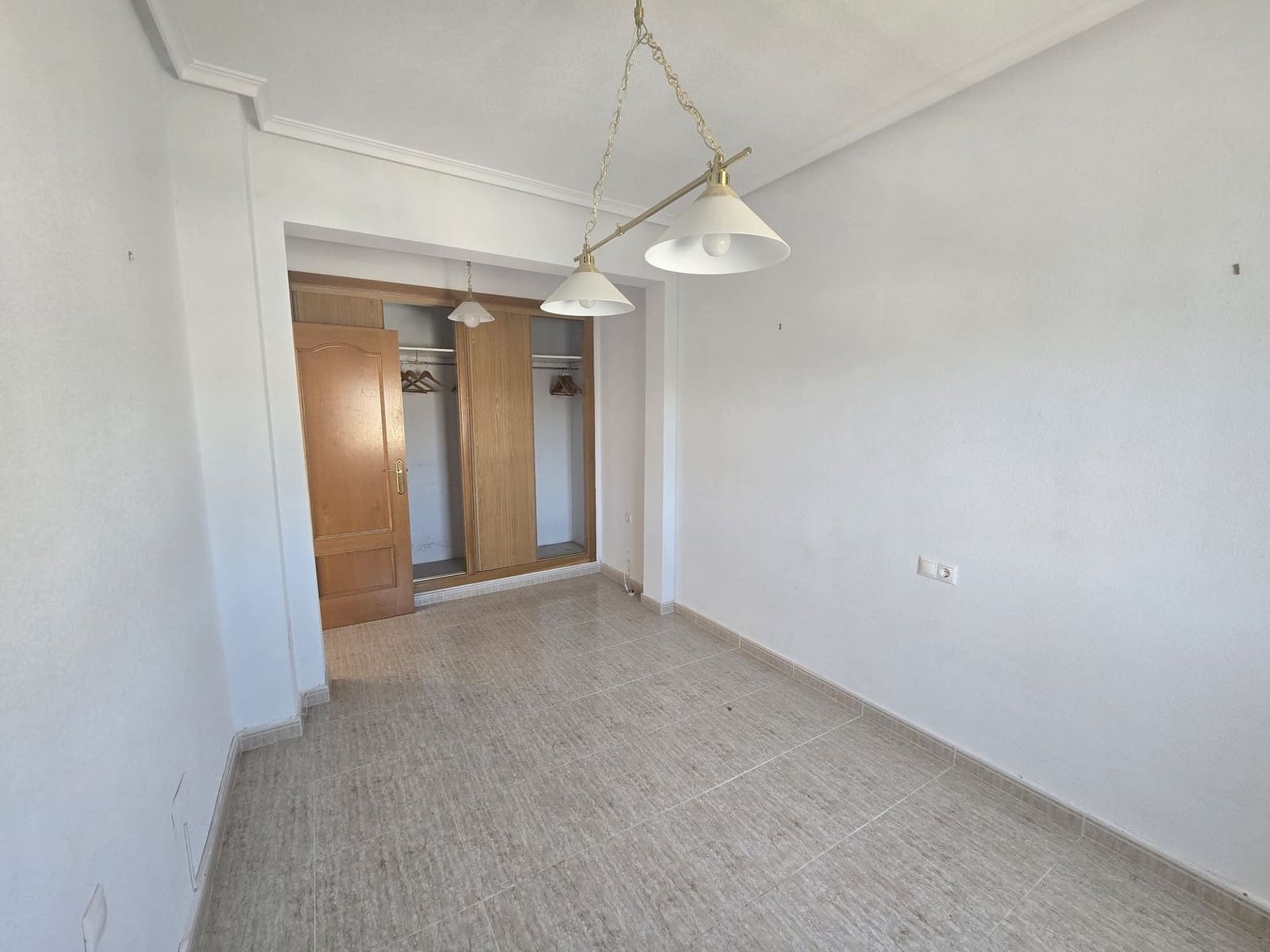 5 soverom Villa til salgs i Monforte del Cid med svømmebasseng - € 349 995 (Ref: 9830488)