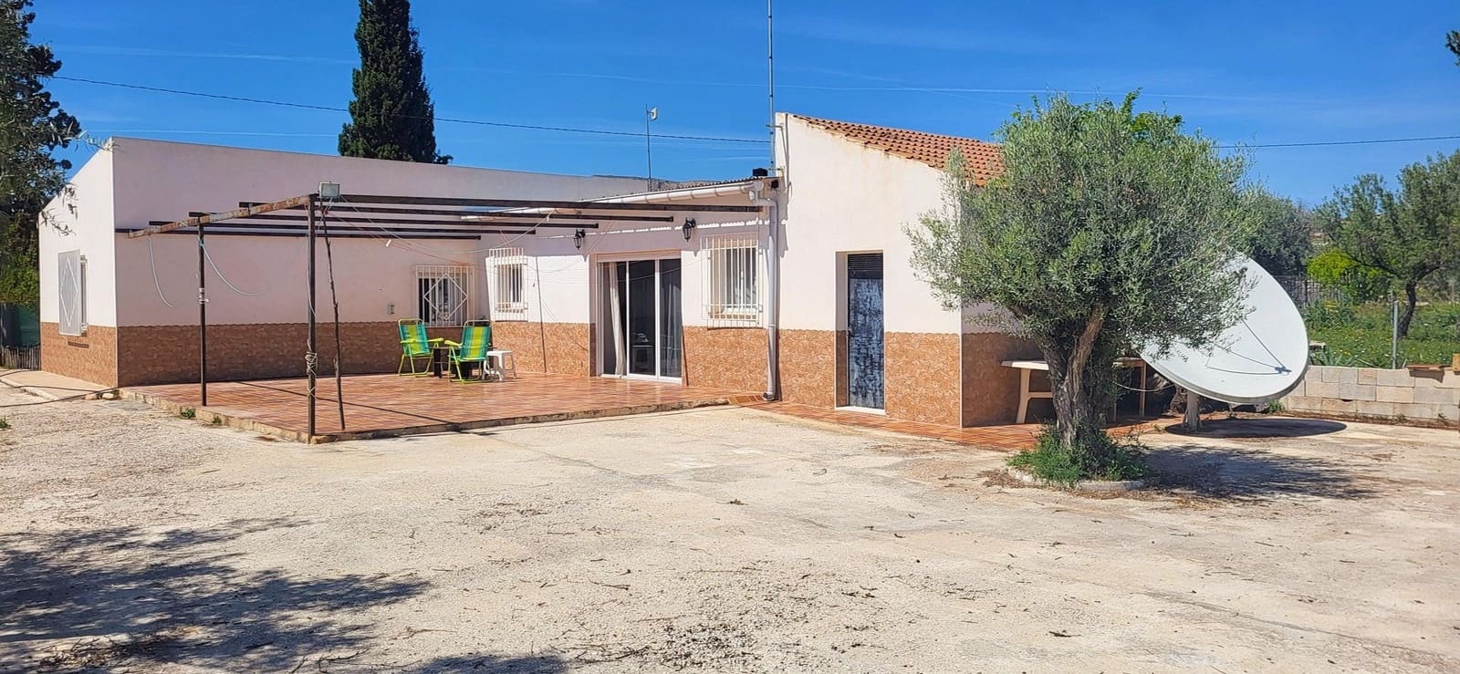 3 bedroom Villa for sale in La Romana with pool - € 279,999 (Ref: 9830489)