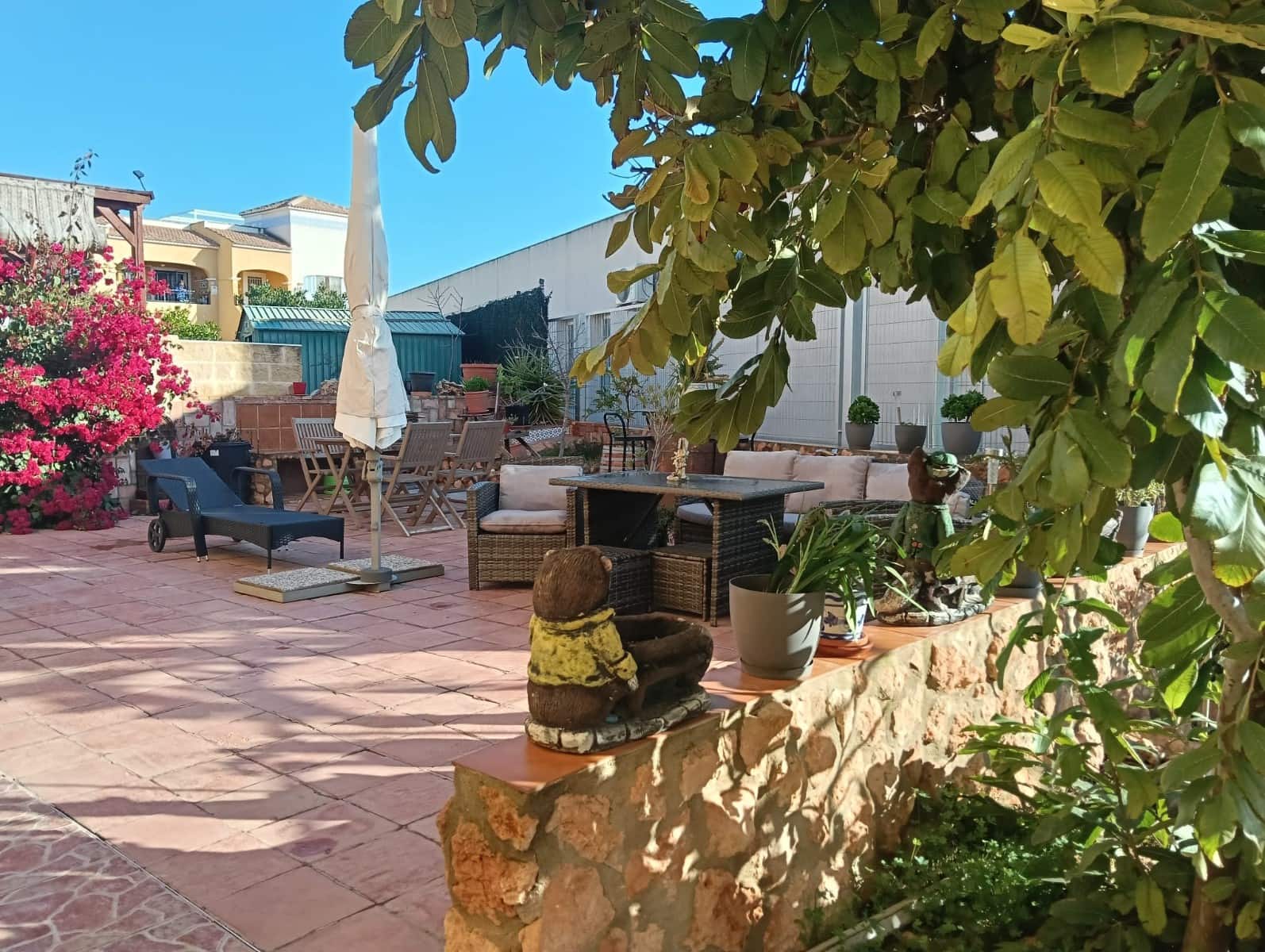 2 bedroom Apartment for sale in Los Montesinos with pool - € 185,000 (Ref: 9831756)