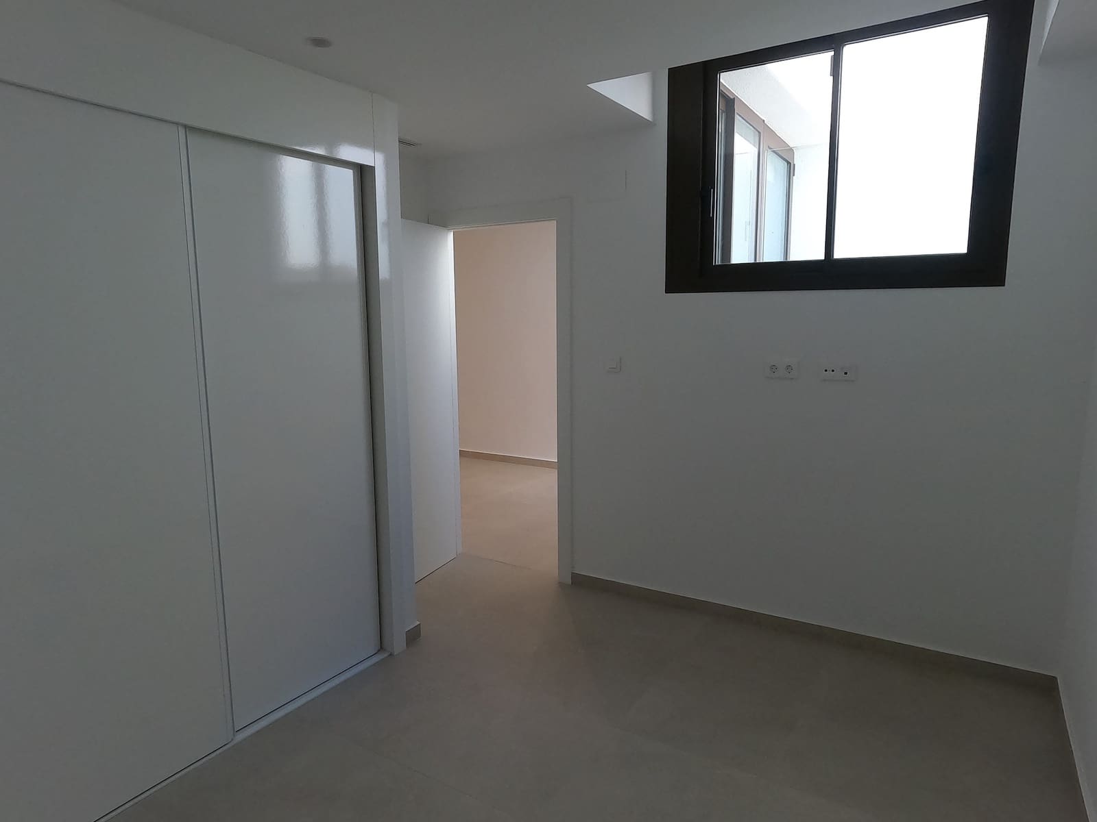 4 soverom Villa til salgs i Algorfa med svømmebasseng garasje - € 450 000 (Ref: 9838605)