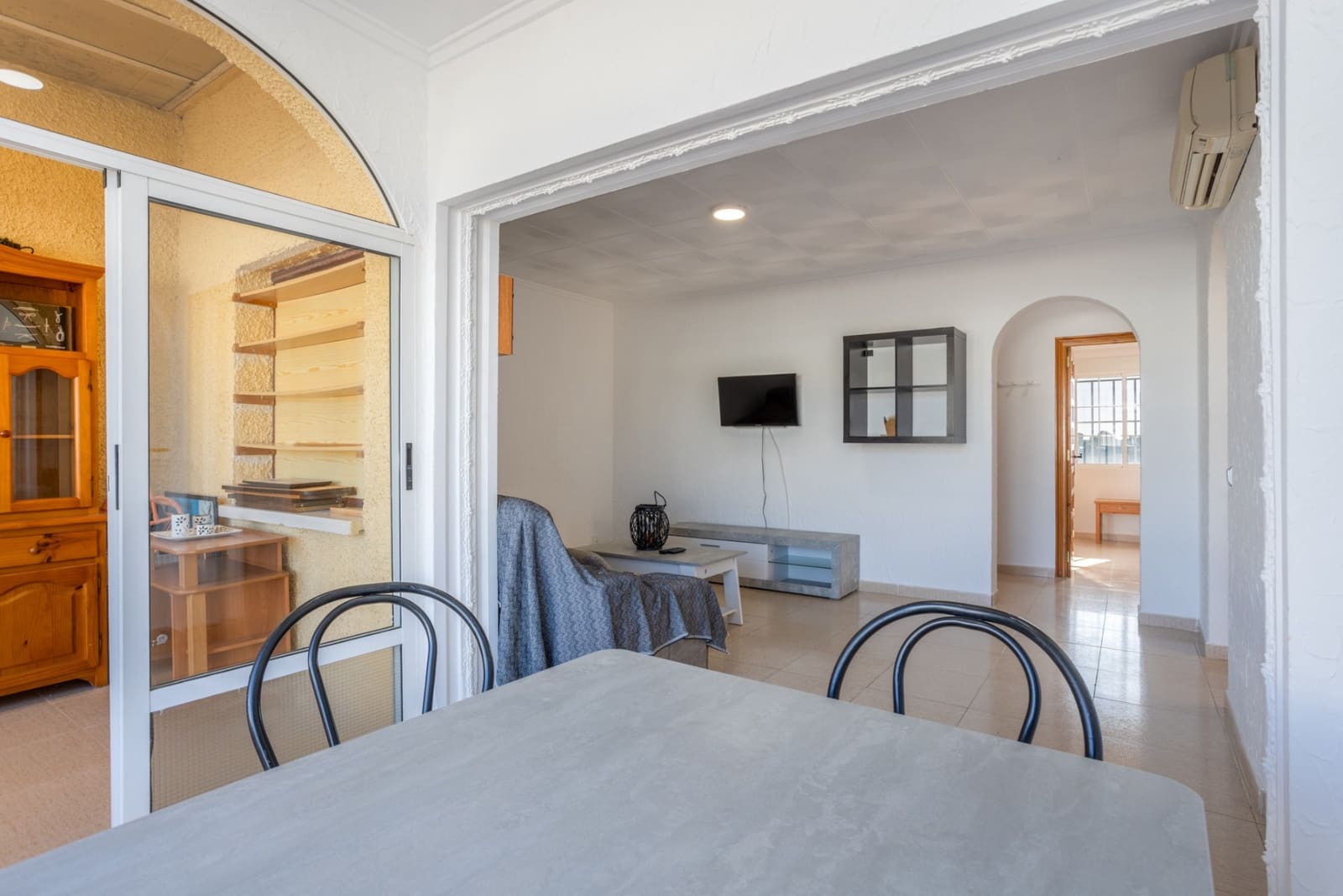 3 chambre Villa/Maison à vendre à Torrevieja avec piscine - 330 000 € (Ref: 9838607)