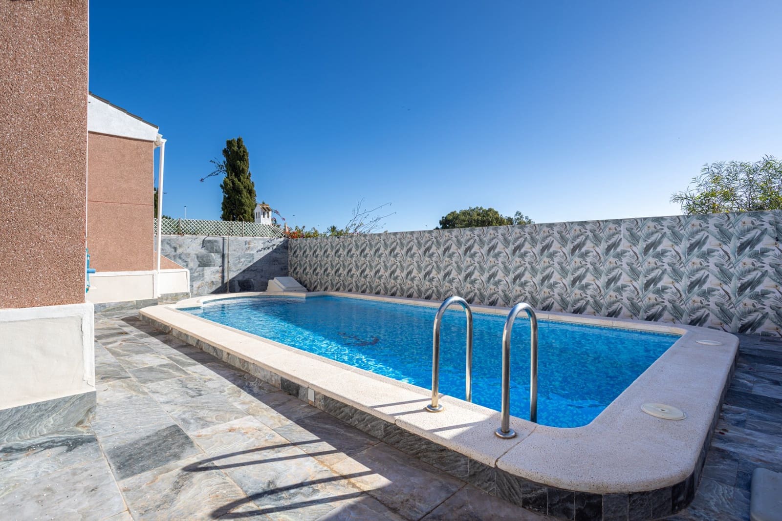 3 chambre Villa/Maison à vendre à Torrevieja avec piscine - 330 000 € (Ref: 9838607)