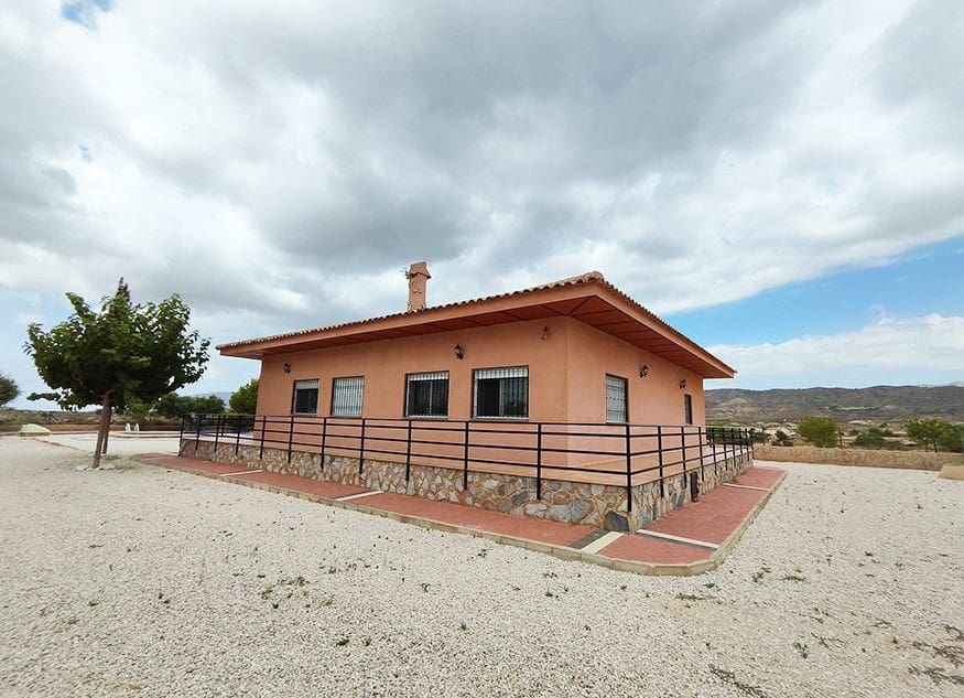 3 bedroom Villa for sale in Abanilla with pool garage - € 297,000 (Ref: 9854731)