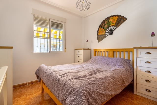 2 soveværelse Lejlighed til salg i Algorfa med swimmingpool - € 129.000 (Ref: 9860298)