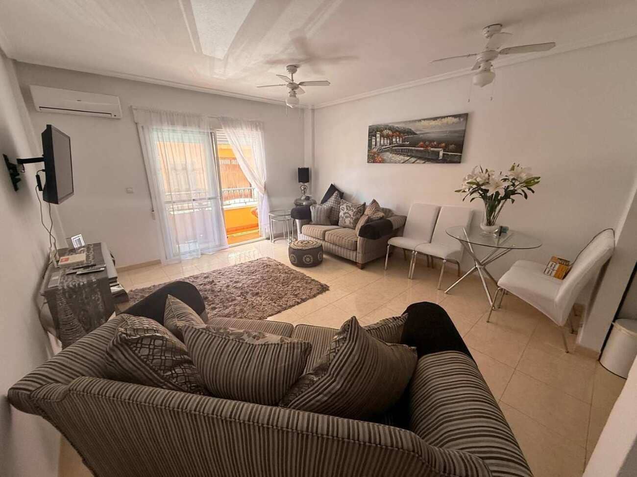 2 bedroom Apartment for sale in Catral with pool - € 78,000 (Ref: 9861230)