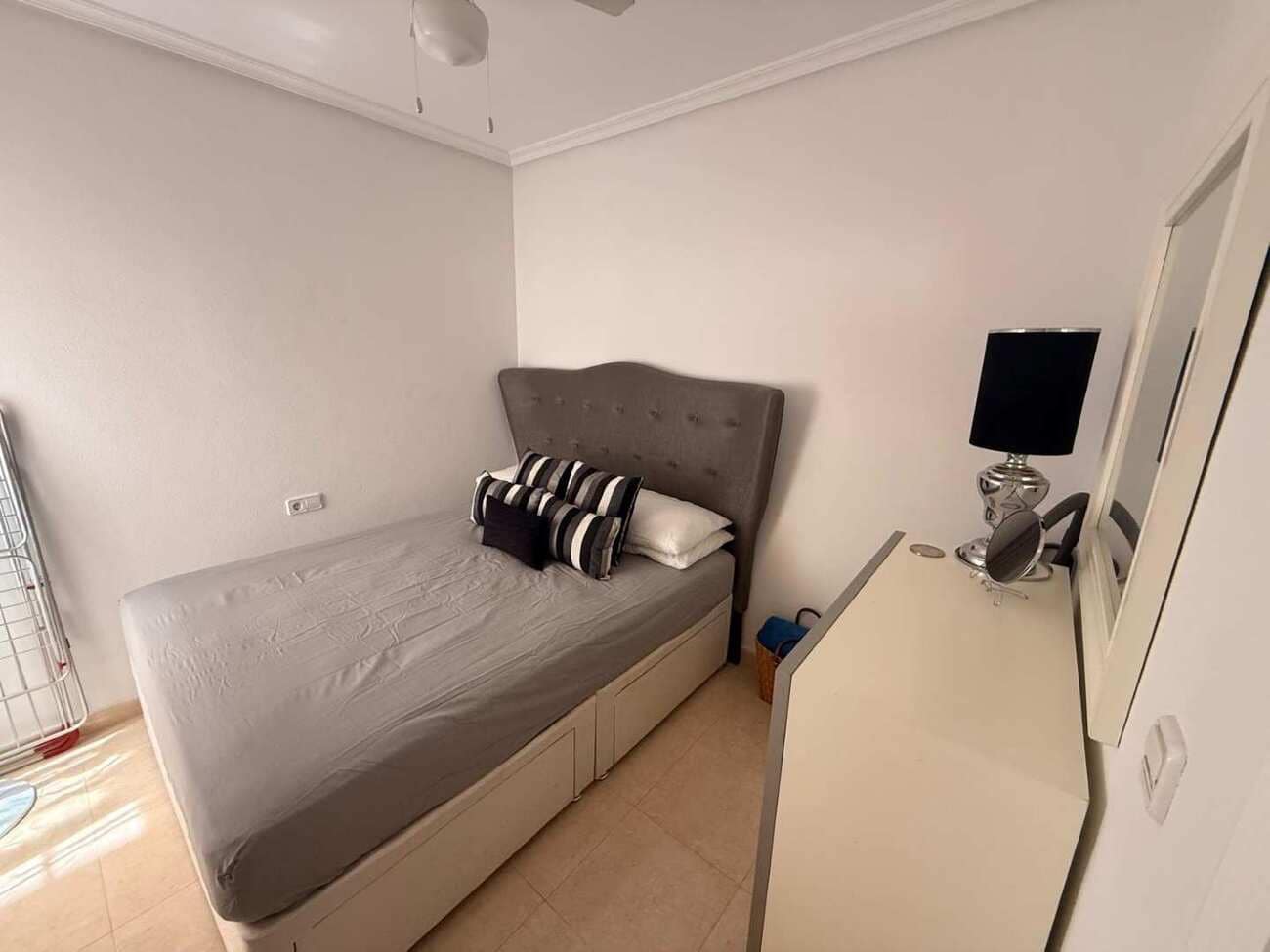 2 bedroom Apartment for sale in Catral with pool - € 78,000 (Ref: 9861230)