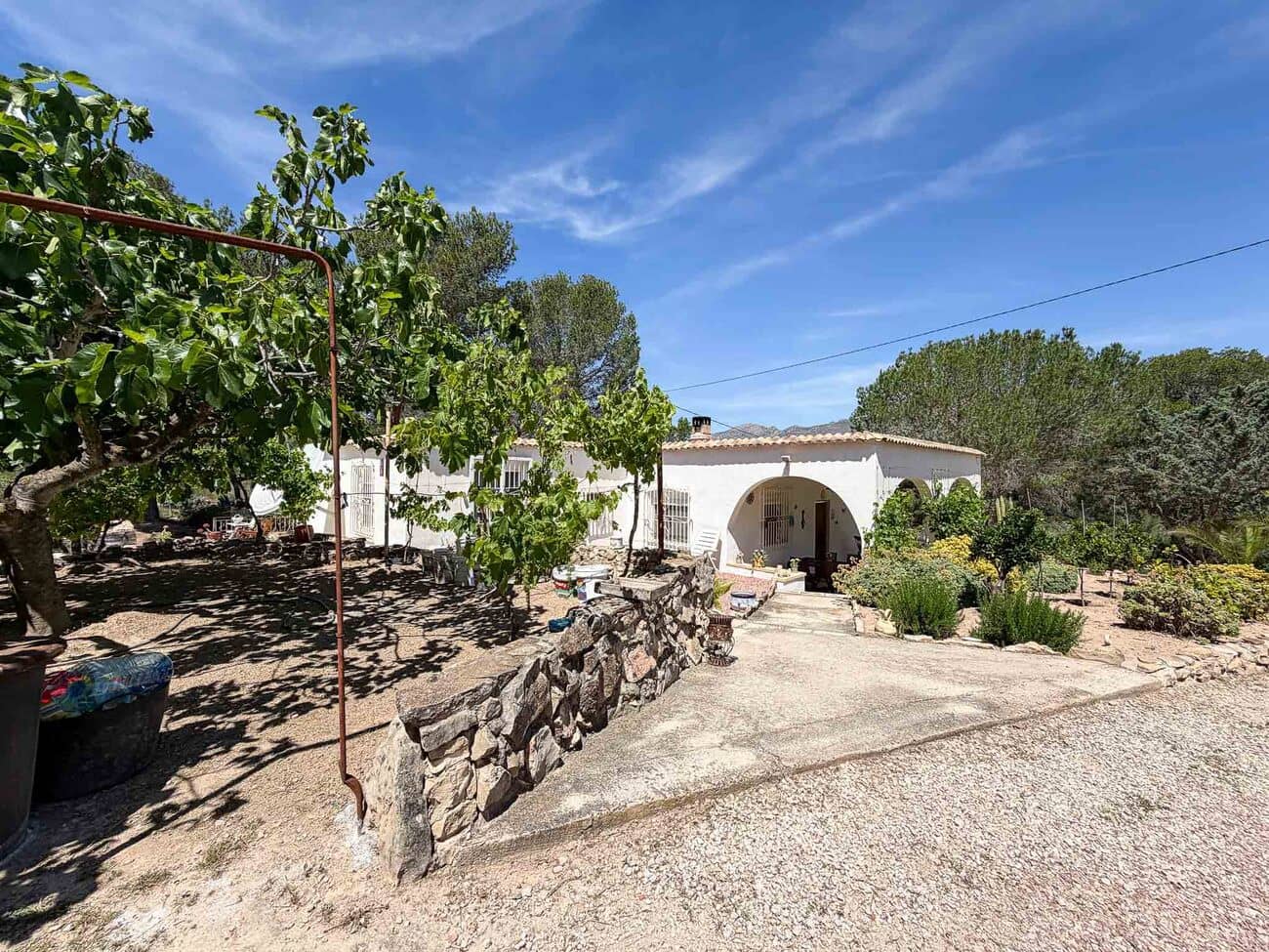 3 bedroom Finca/Country House for sale in Hondon de las Nieves with pool - € 269,900 (Ref: 9866222)