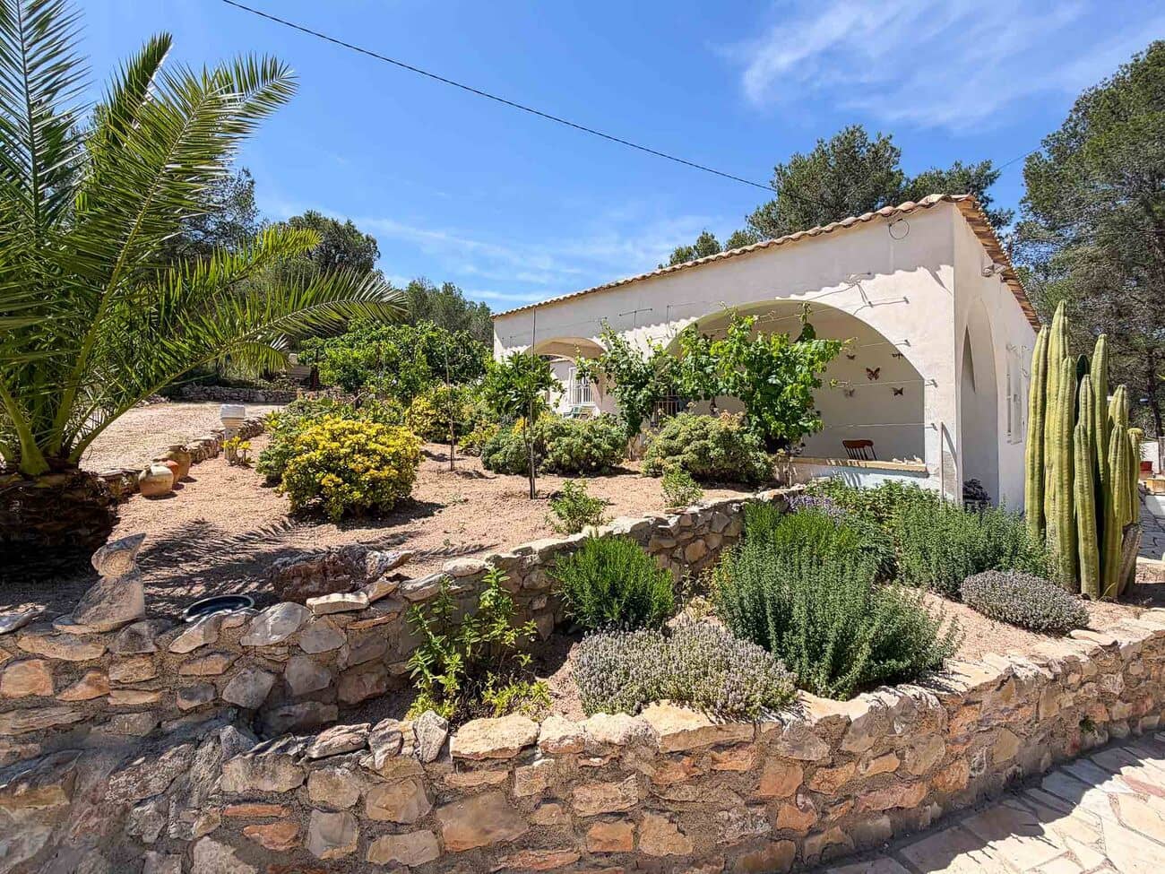 3 bedroom Finca/Country House for sale in Hondon de las Nieves with pool - € 269,900 (Ref: 9866222)