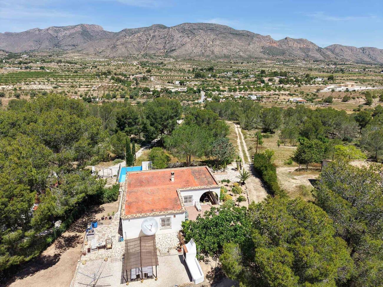 3 bedroom Finca/Country House for sale in Hondon de las Nieves with pool - € 269,900 (Ref: 9866222)