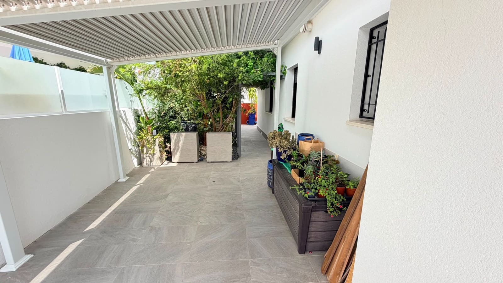 3 soveværelse Villa til salg i Los Montesinos med swimmingpool - € 425.000 (Ref: 9894432)