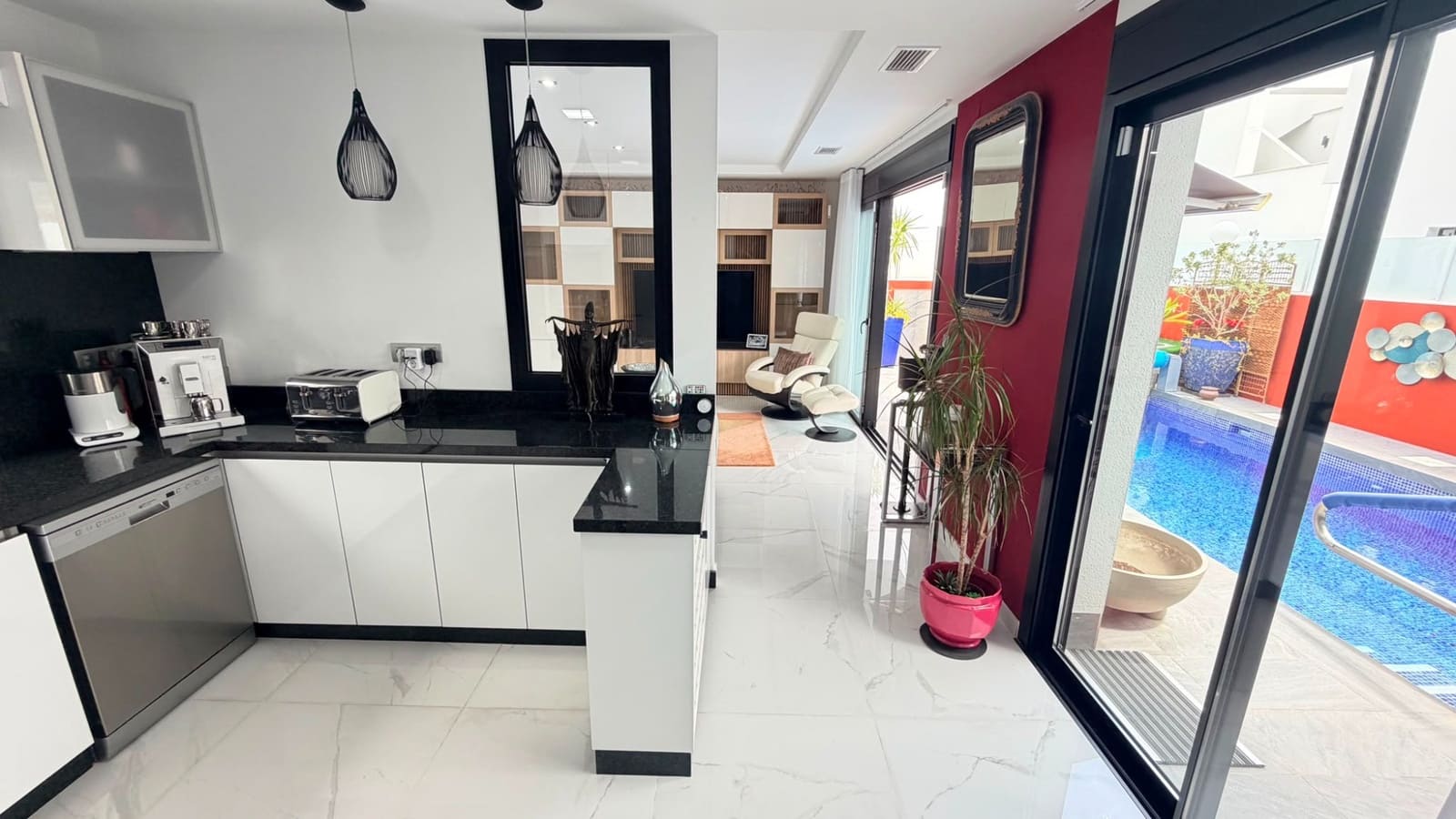 3 soveværelse Villa til salg i Los Montesinos med swimmingpool - € 425.000 (Ref: 9894432)