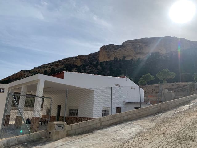 4 slaapkamer Finca/Landhuis te koop in Crevillente / Crevillent met zwembad garage - € 245.000 (Ref: 9902389)