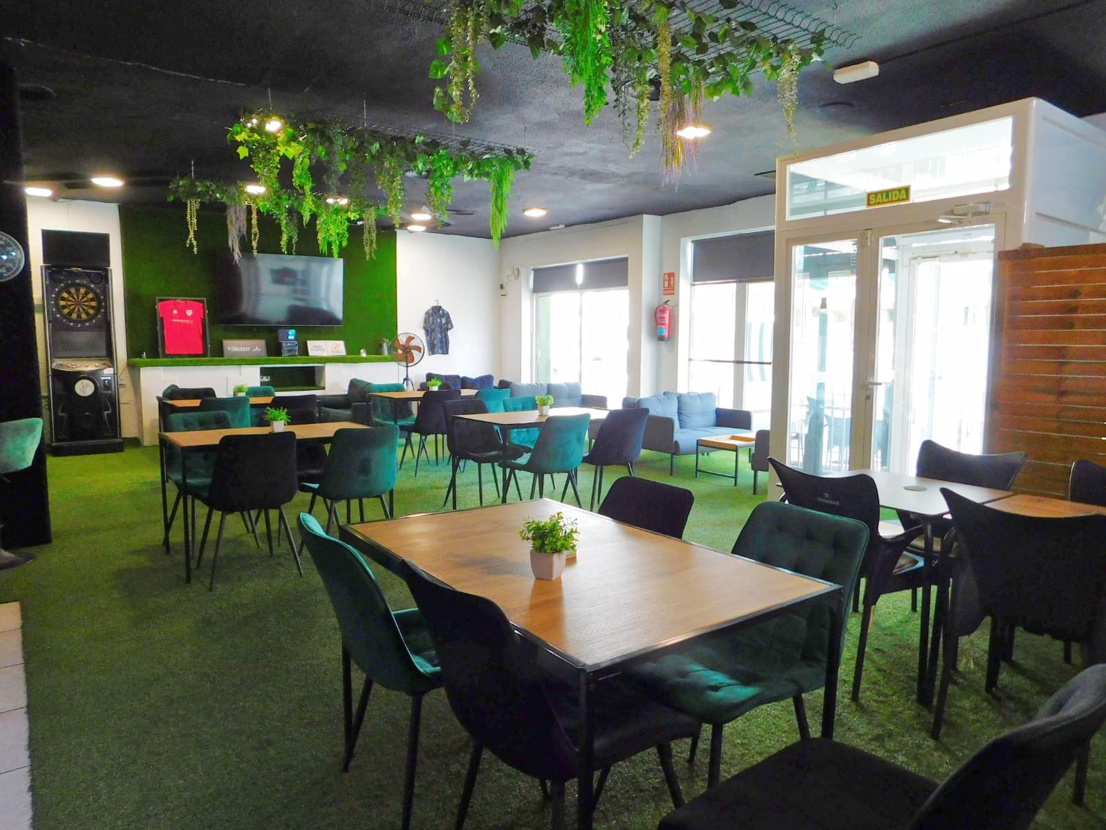 Commercial for sale in San Miguel de Salinas with pool - € 69,000 (Ref: 9912277)